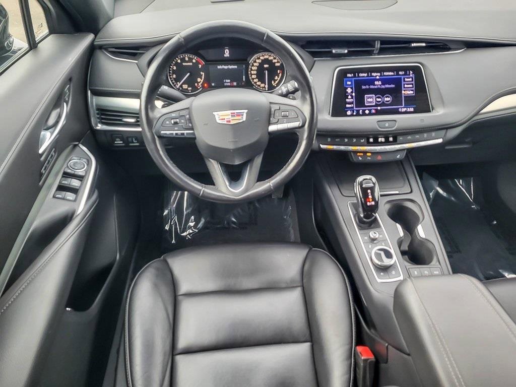 Used 2020 Cadillac XT4 Premium Luxury image 11