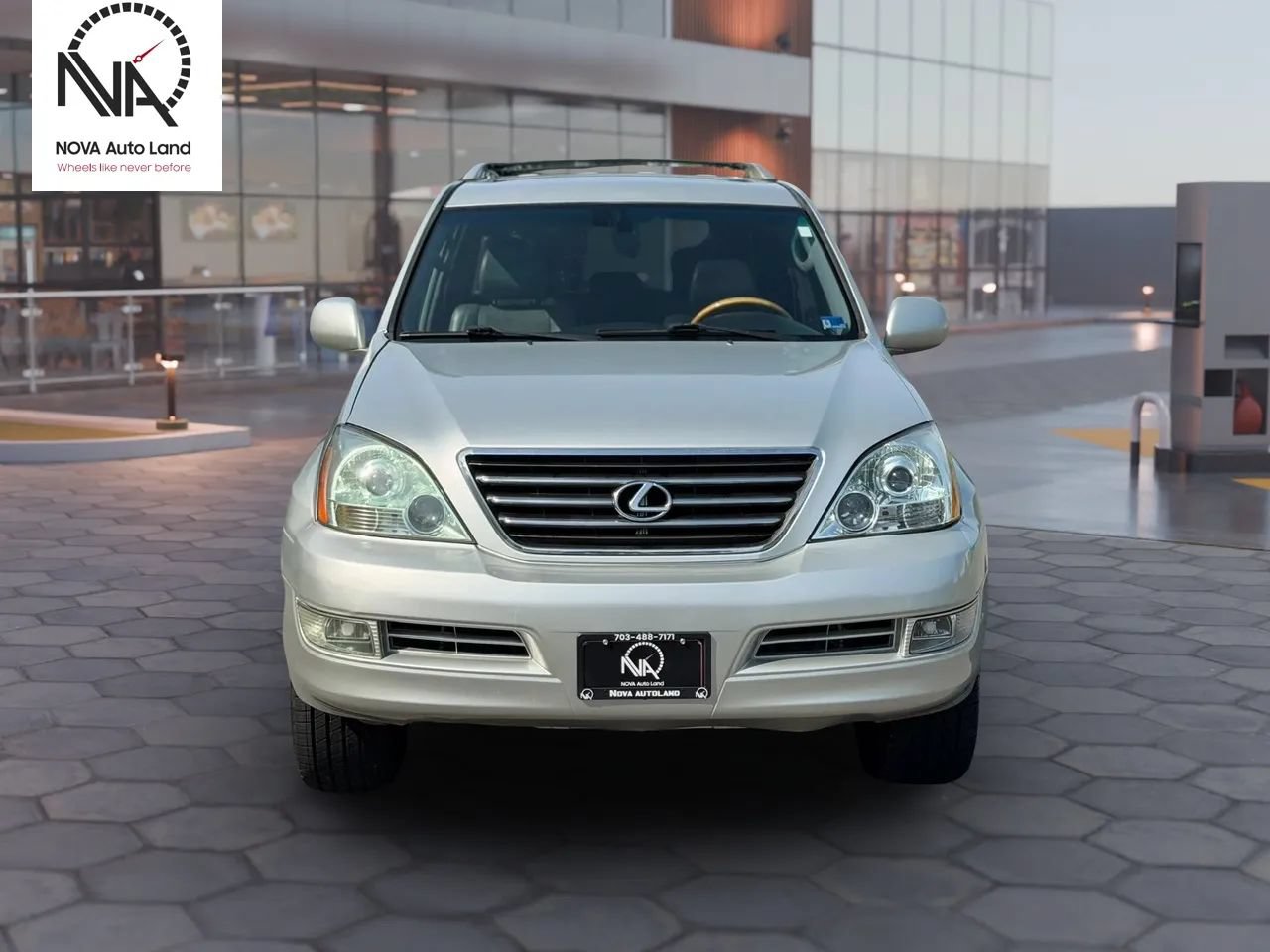 Used 2005 Lexus GX 470 AWD/4WD image 4