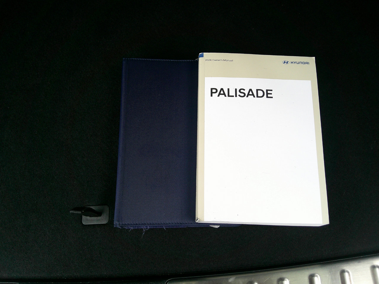 Used 2024 Hyundai Palisade Calligraphy image 18