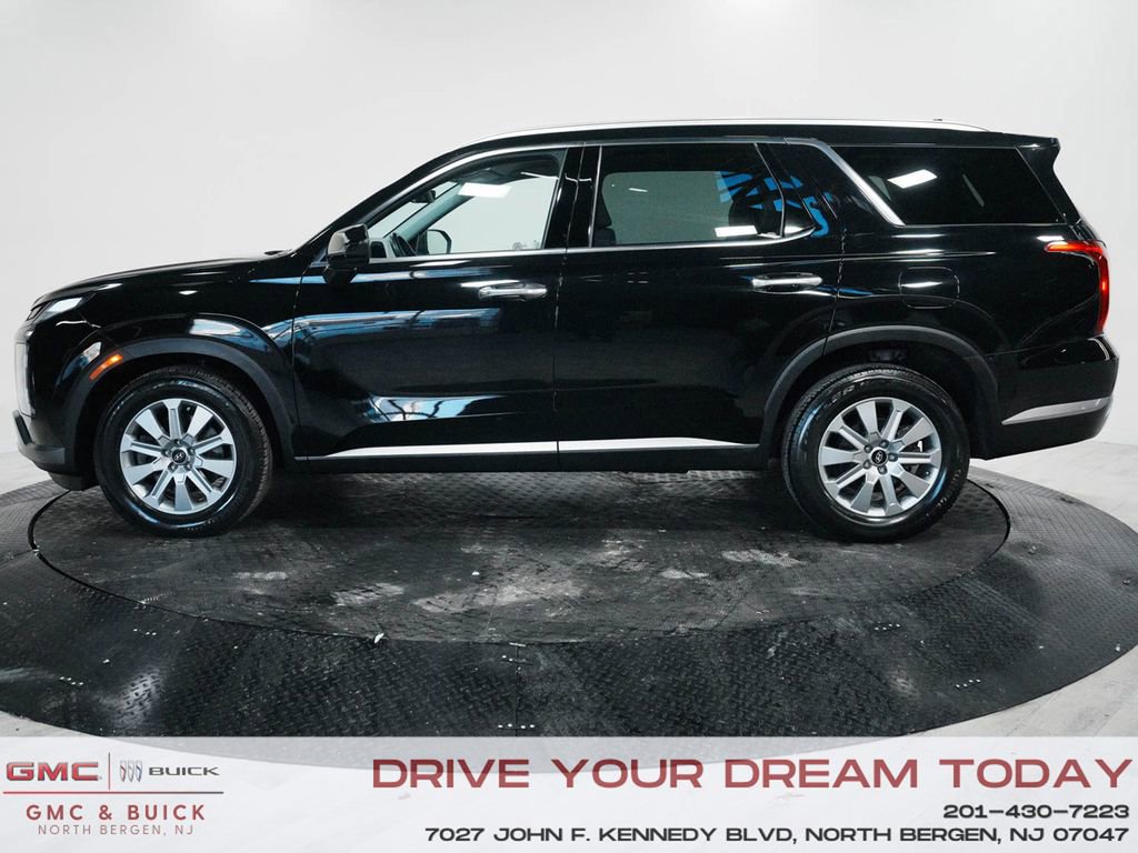 Used 2023 Hyundai Palisade SEL image 4