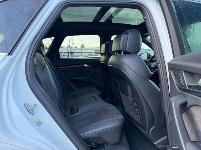 Used 2020 Audi SQ5 Premium Plus w/ Premium Plus Package AWD/4WD image 16