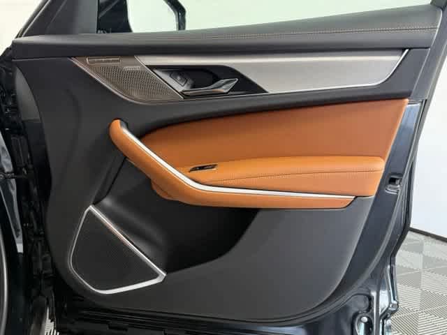 New 2026 Jaguar F-PACE R-Dynamic S AWD/4WD image 17
