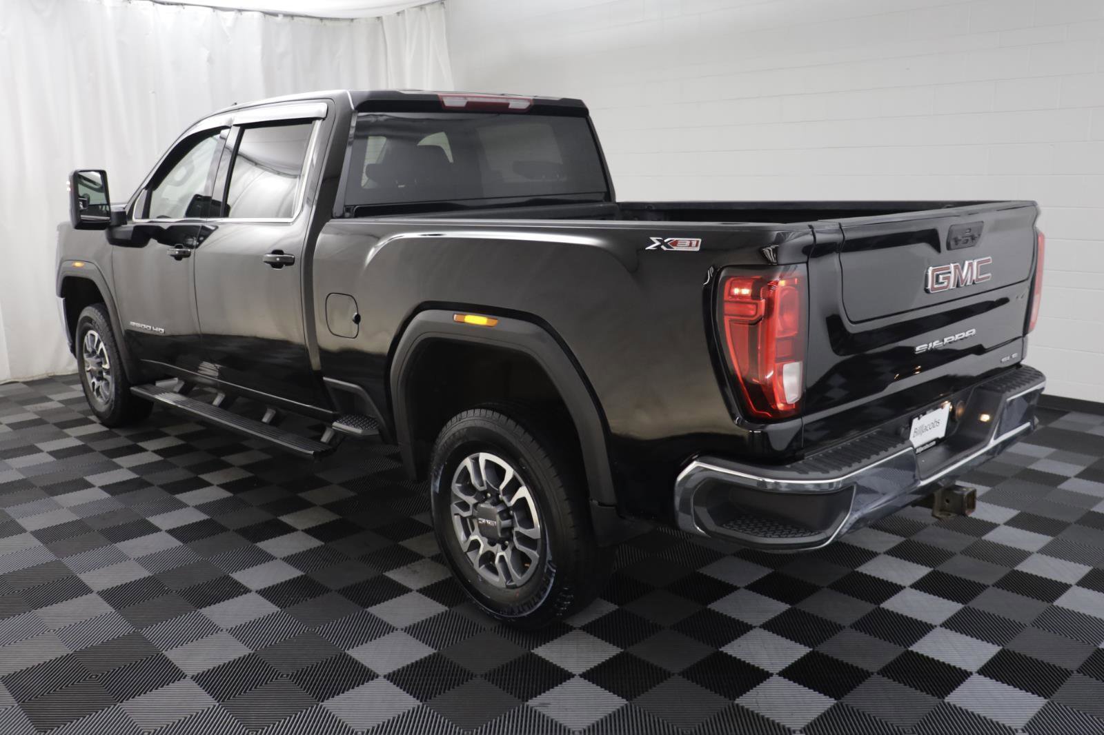 Used 2021 GMC Sierra 2500 SLE w/ Gooseneck/5TH Wheel Package image 16