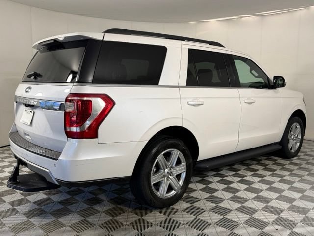 Used 2019 Ford Expedition XLT w/ Equipment Group 201A RWD image 8