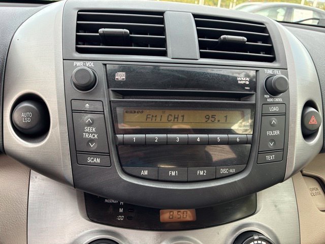 Used 2007 Toyota RAV4 2WD image 8