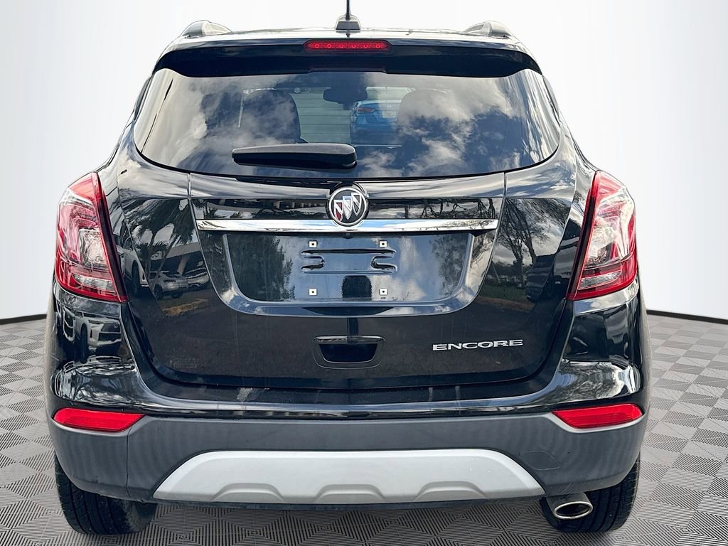 Used 2021 Buick Encore Preferred image 7