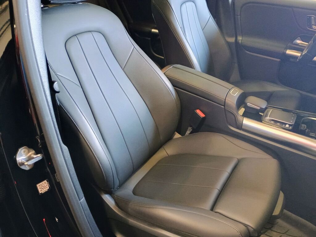 Used 2023 Mercedes-Benz GLA 250 4MATIC image 27