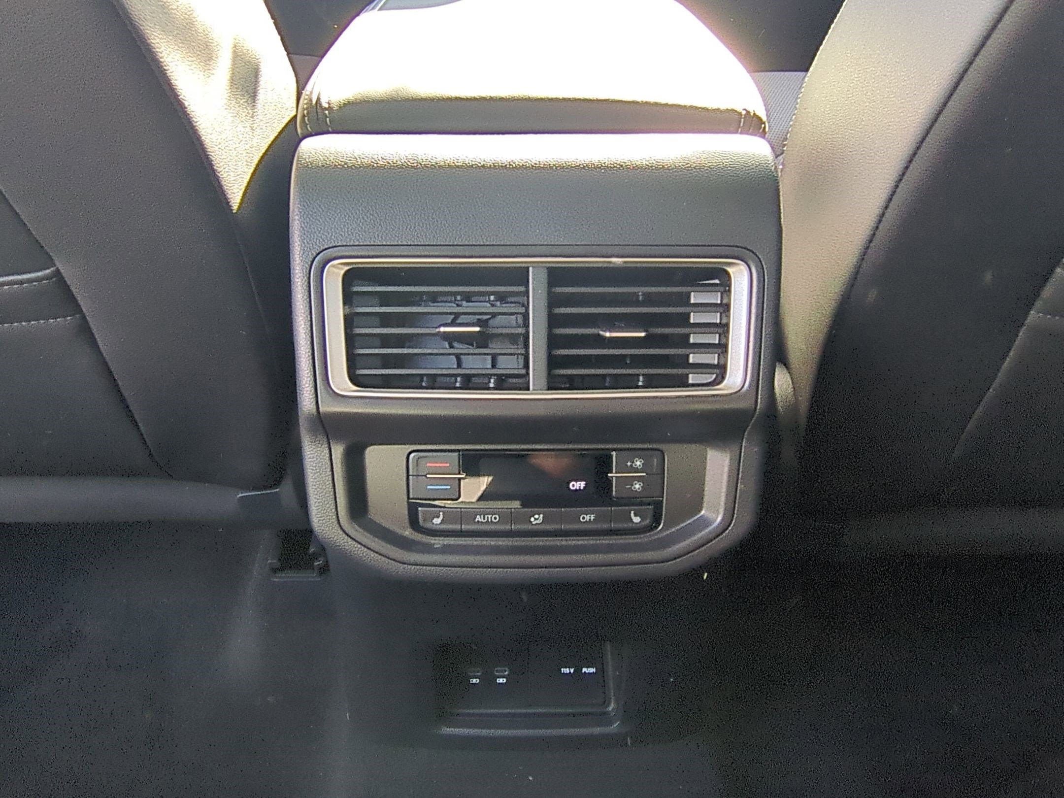 New 2026 Volkswagen Atlas SEL image 17