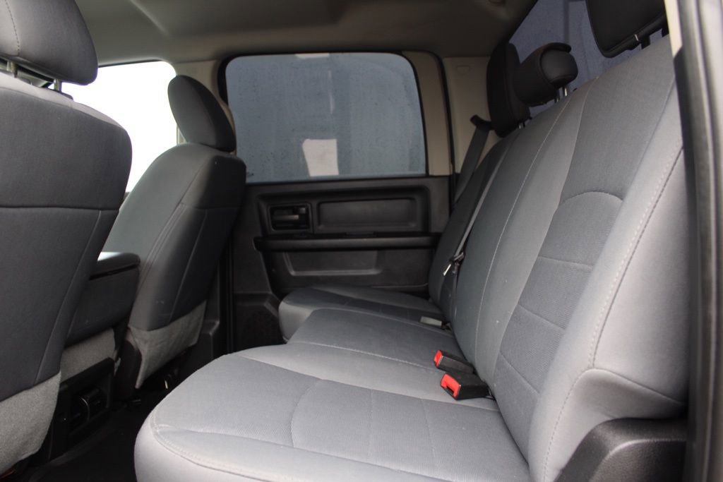 Used 2016 RAM 2500 Tradesman w/ Chrome Appearance Group image 27