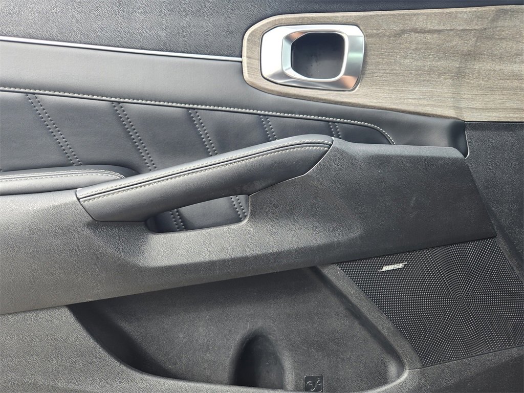 Used 2021 Kia Sorento SX Prestige image 22