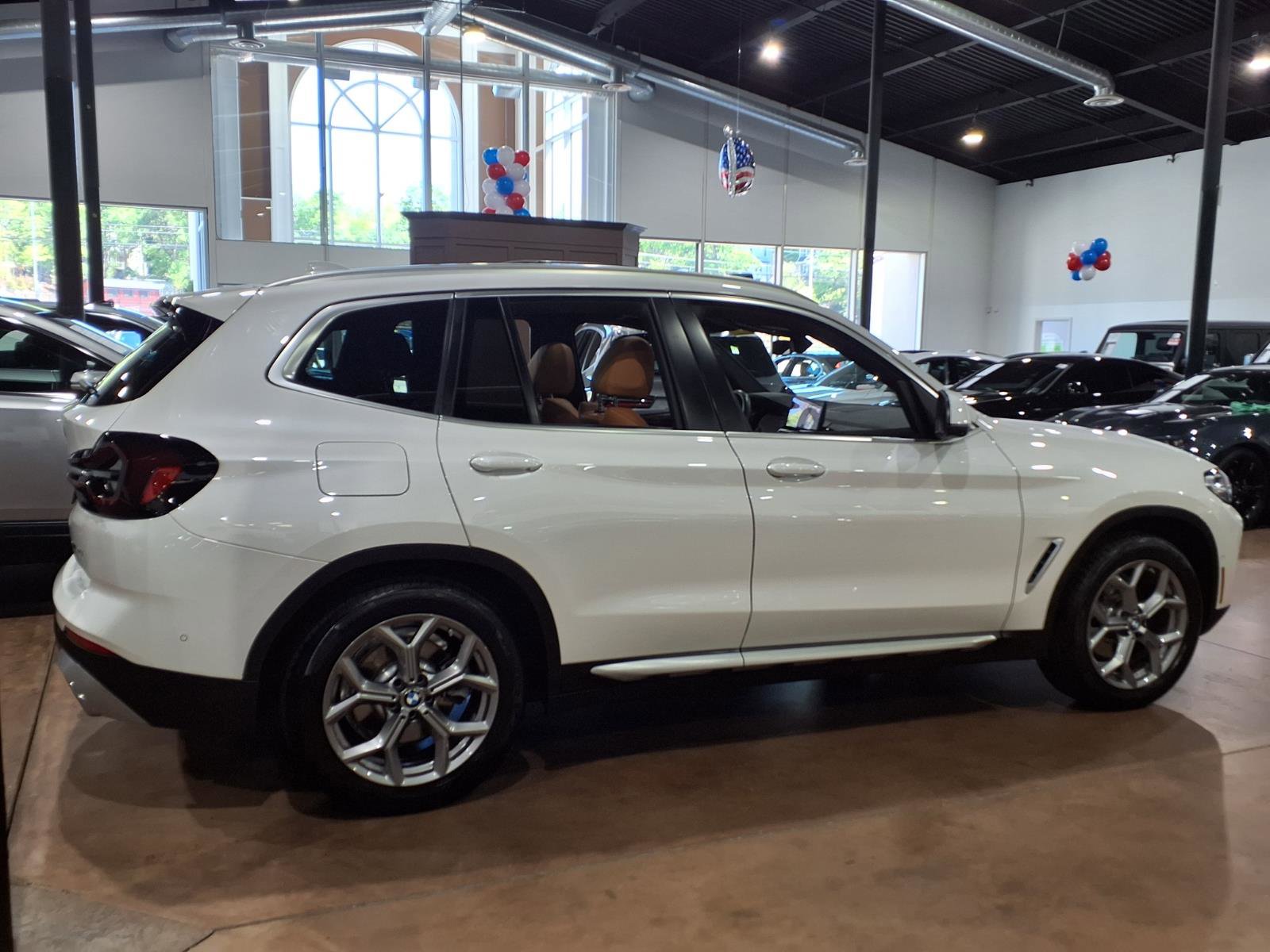 Used 2023 BMW X3 xDrive30i w/ Premium Package AWD/4WD image 5