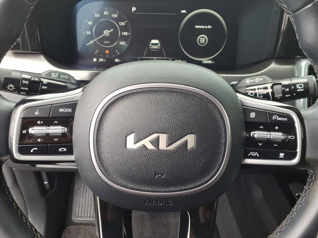 Used 2023 Kia Sorento SX AWD/4WD image 5