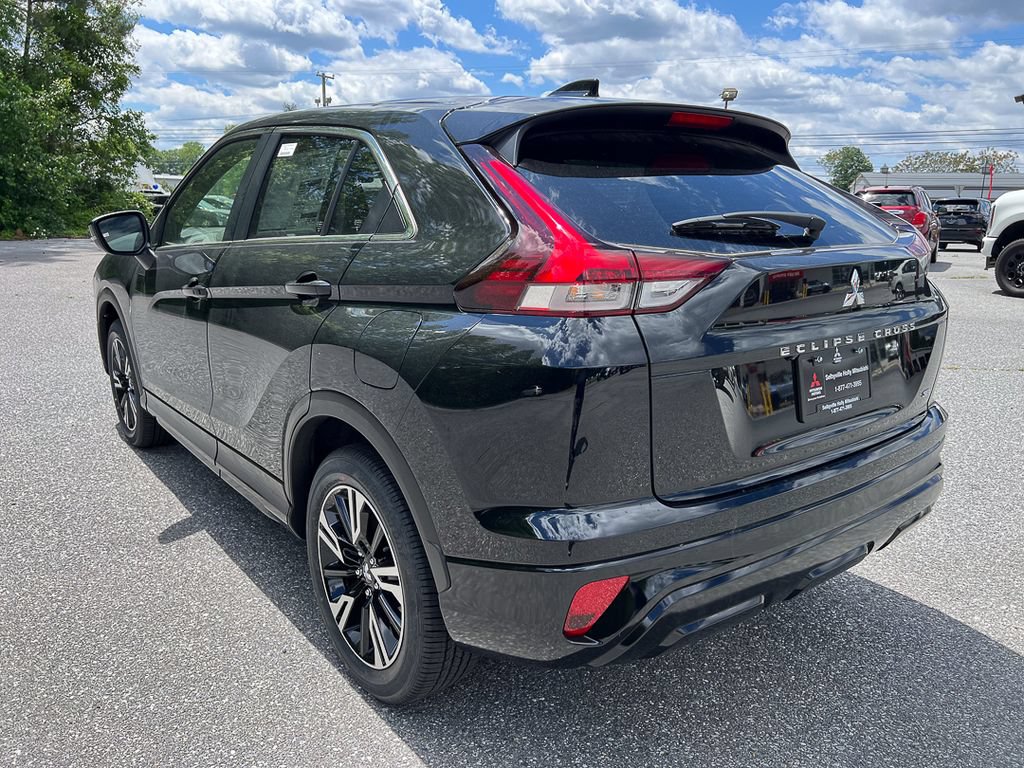 New 2026 Mitsubishi Eclipse Cross SEL AWD/4WD image 3