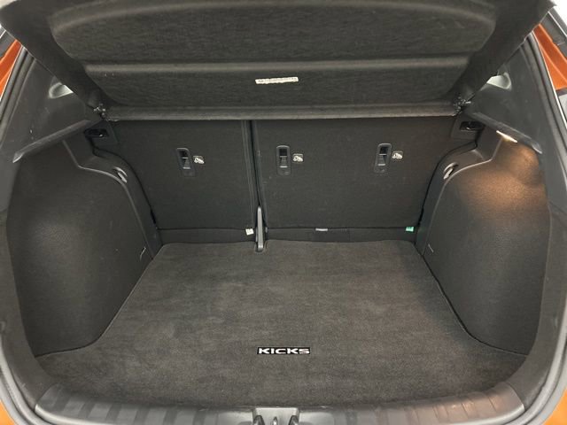 Used 2023 Nissan Kicks SR w/ SR Premium Package image 29