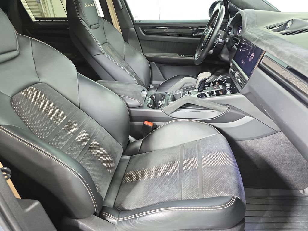 Certified 2023 Porsche Cayenne Turbo GT AWD/4WD image 27