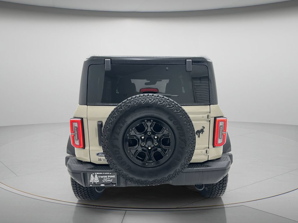 Used 2025 Ford Bronco Badlands AWD/4WD image 6