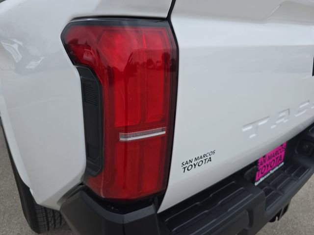 Used 2025 Toyota Tacoma SR image 32