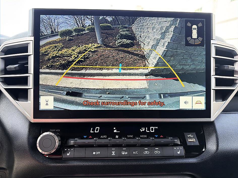 Certified 2025 Toyota Tundra SR5 w/ SR5 Premium Package AWD/4WD image 10