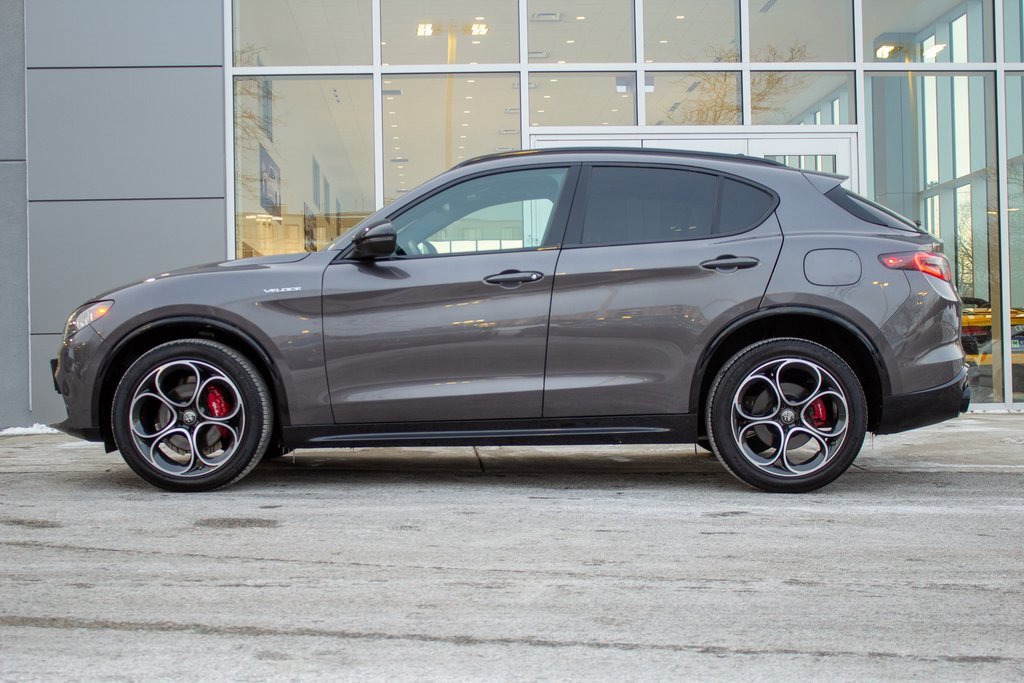 Used 2025 Alfa Romeo Stelvio Sprint w/ Veloce Package image 7