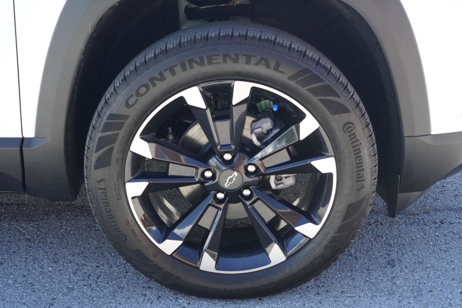 New 2026 Chevrolet Equinox RS w/ Convenience Package III image 13