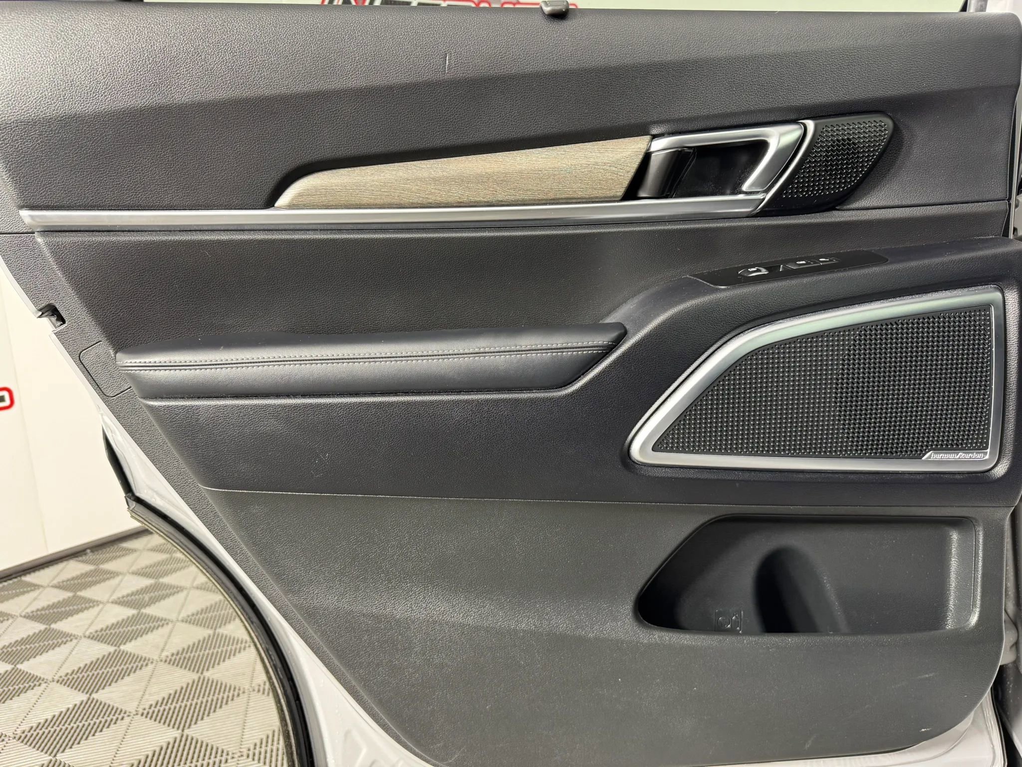 Used 2022 Kia Telluride SX w/ SX Prestige Package AWD/4WD image 51