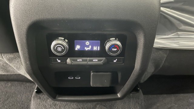 Used 2025 GMC Acadia Denali w/ Super Cruise Package image 44