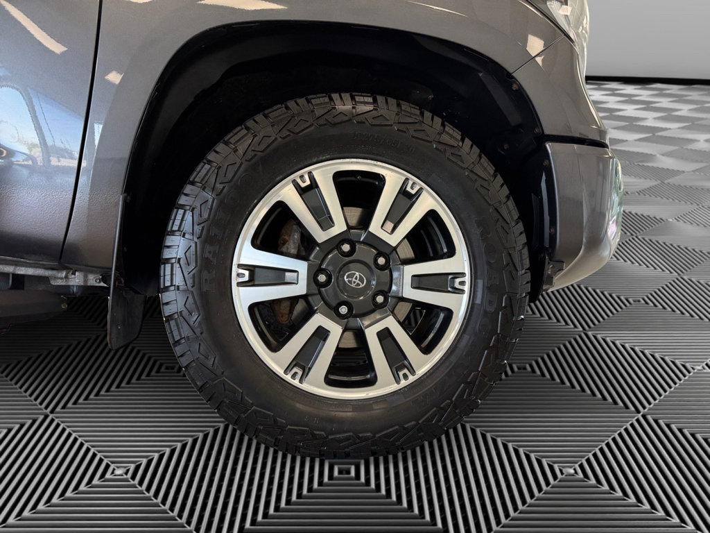 Used 2021 Toyota Tundra SR5 AWD/4WD image 10