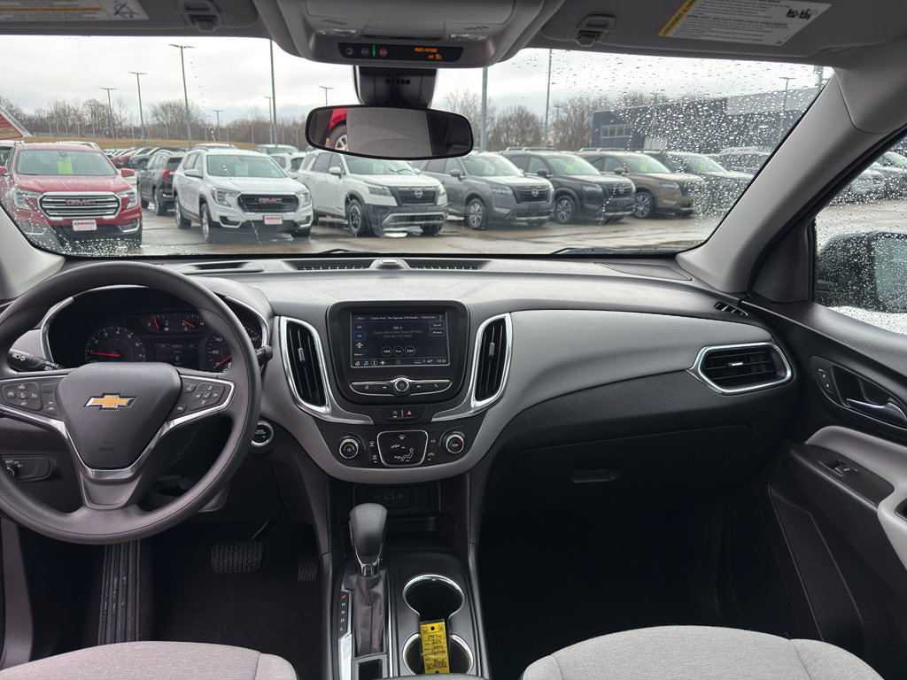 Used 2024 Chevrolet Equinox LS w/ Midnight Edition image 28