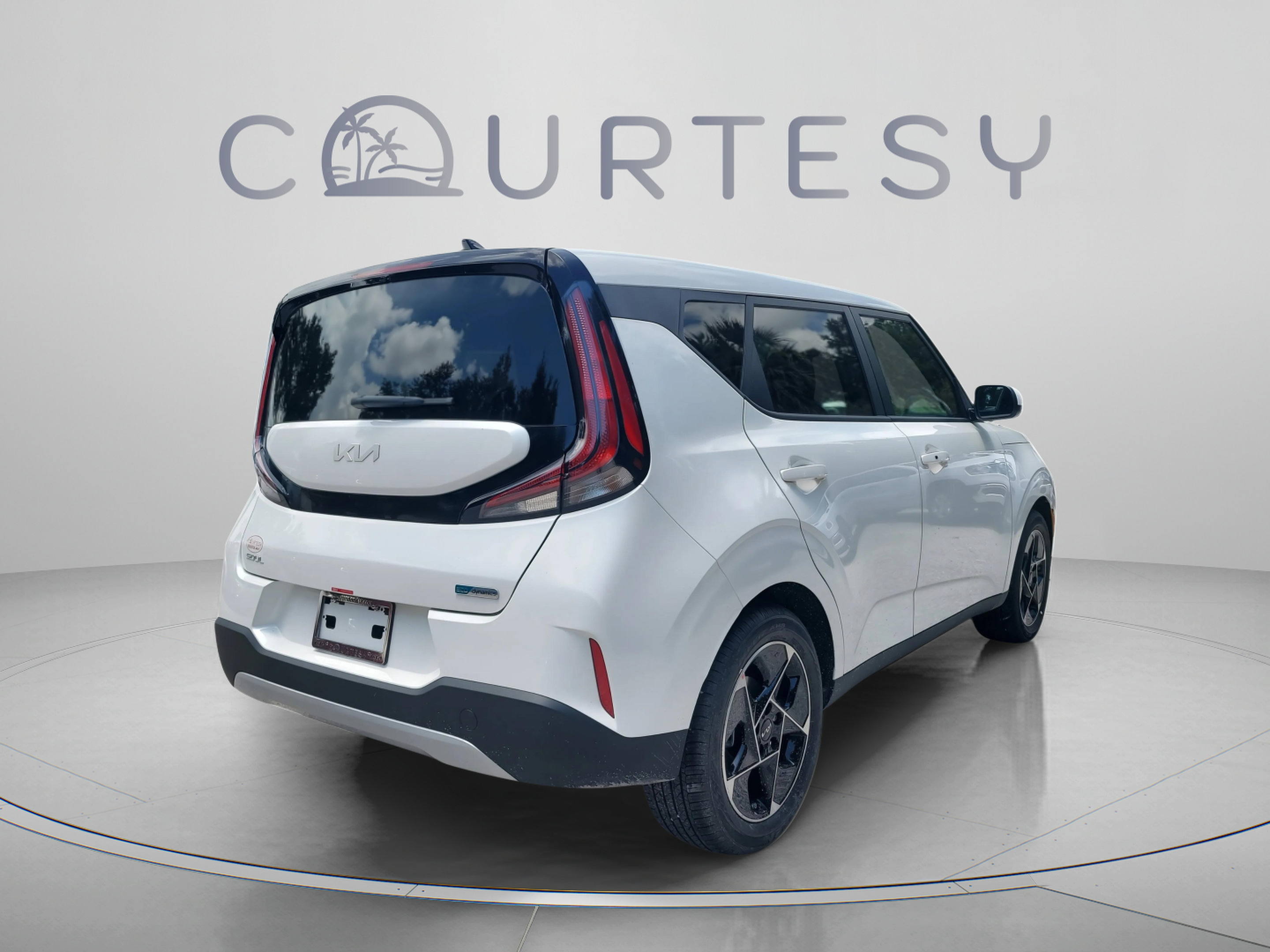 Certified 2025 Kia Soul EX FWD image 5