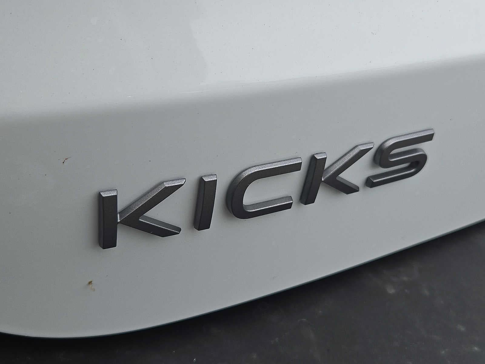 New 2027 Nissan Kicks SV w/ SV Premium Package FWD image 16