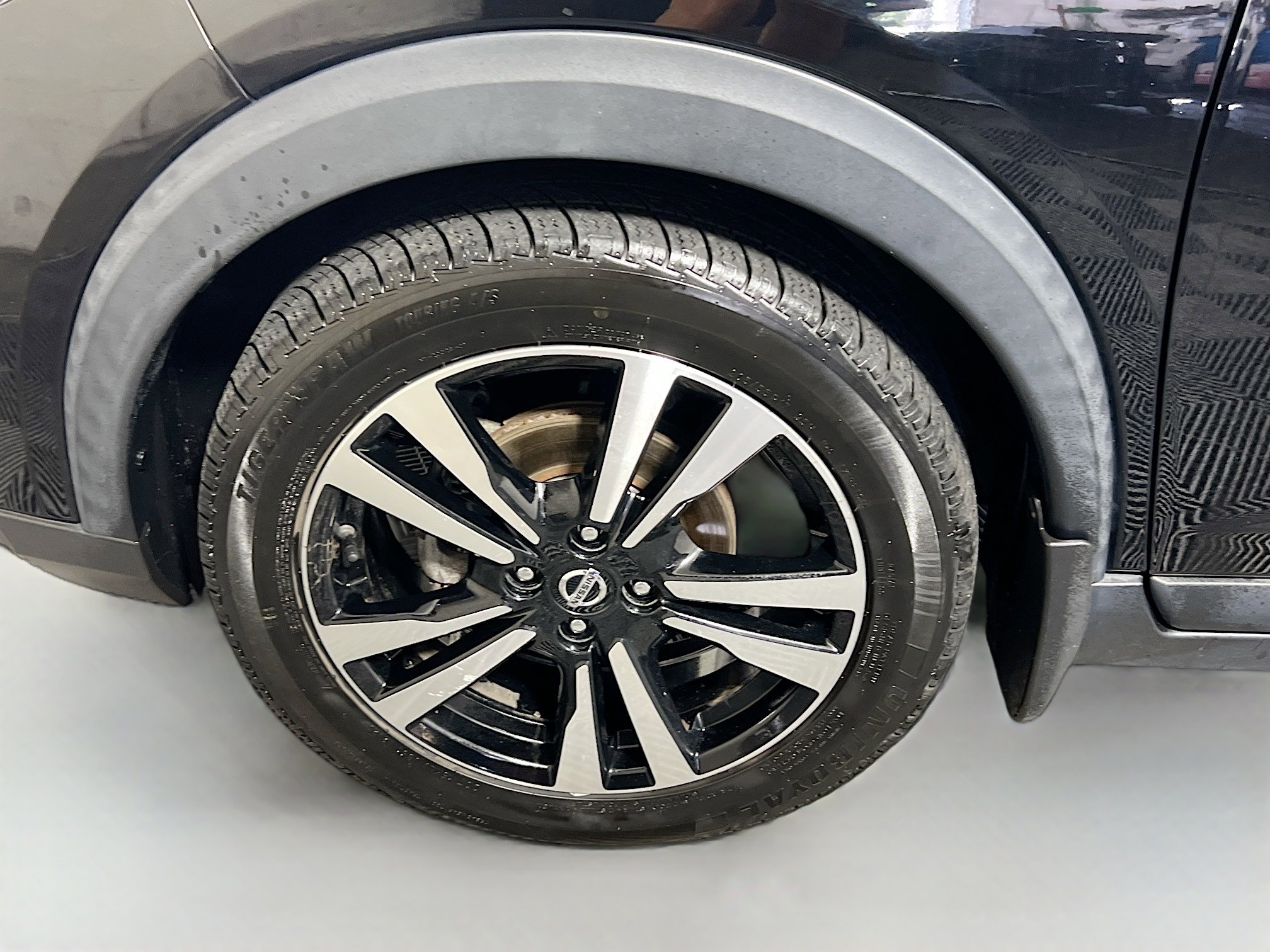 Used 2020 Nissan Kicks SV FWD image 13