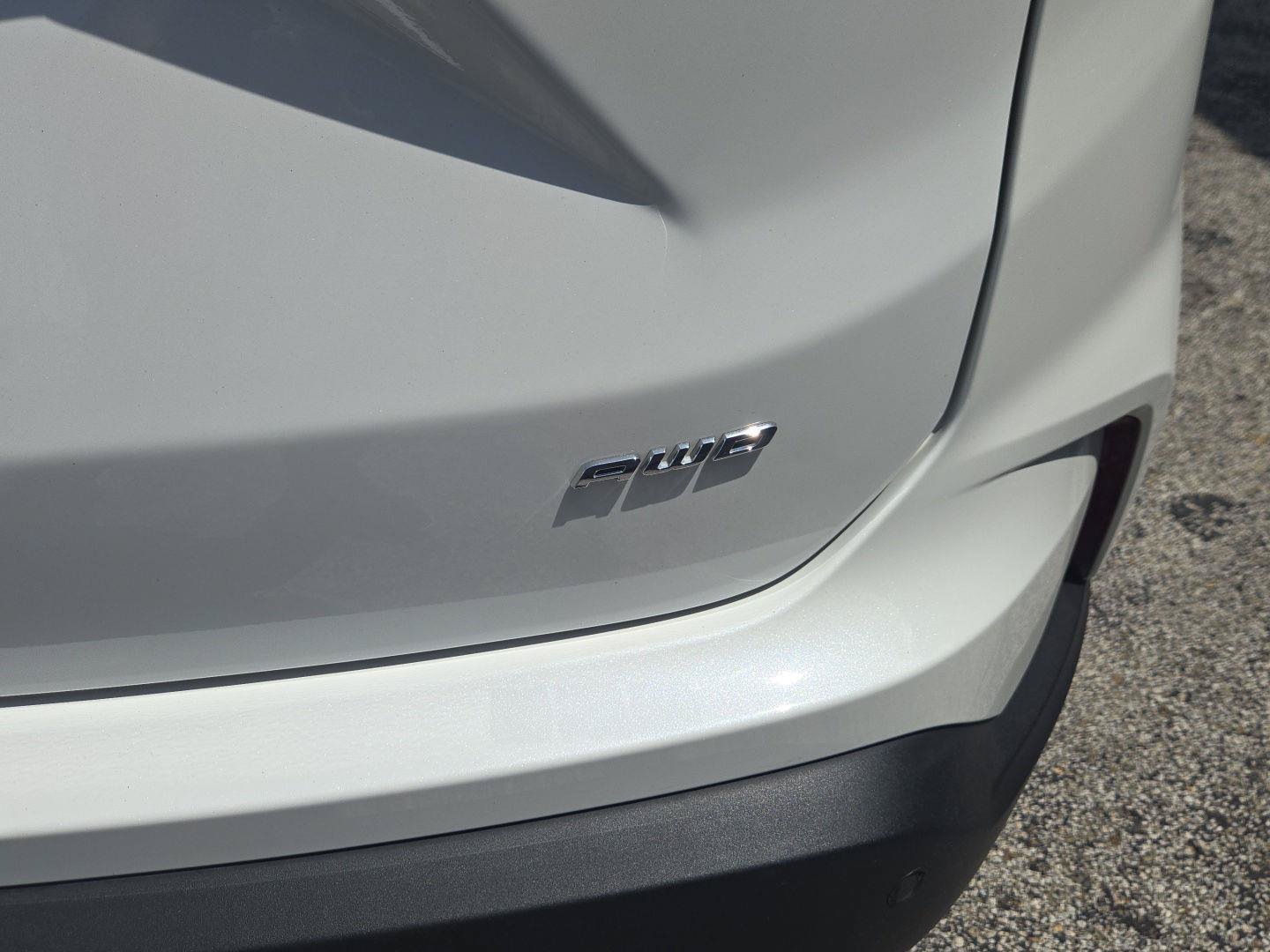 Used 2024 Ford Edge Titanium w/ Equipment Group 301A AWD/4WD image 29