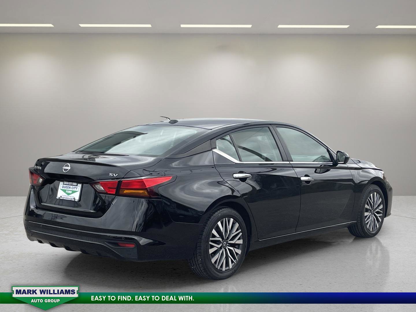 Used 2023 Nissan Altima 2.5 SV image 7