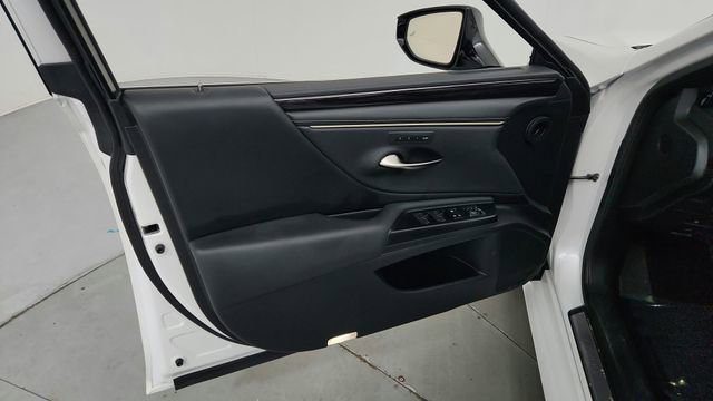 Used 2021 Lexus ES 250 w/ Premium Package image 12