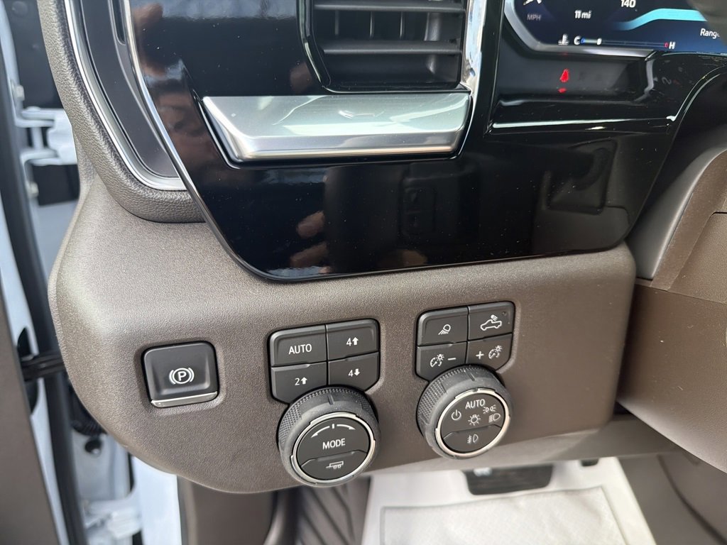 New 2026 Chevrolet Silverado 1500 LTZ w/ Z71 Off-Road Package image 20