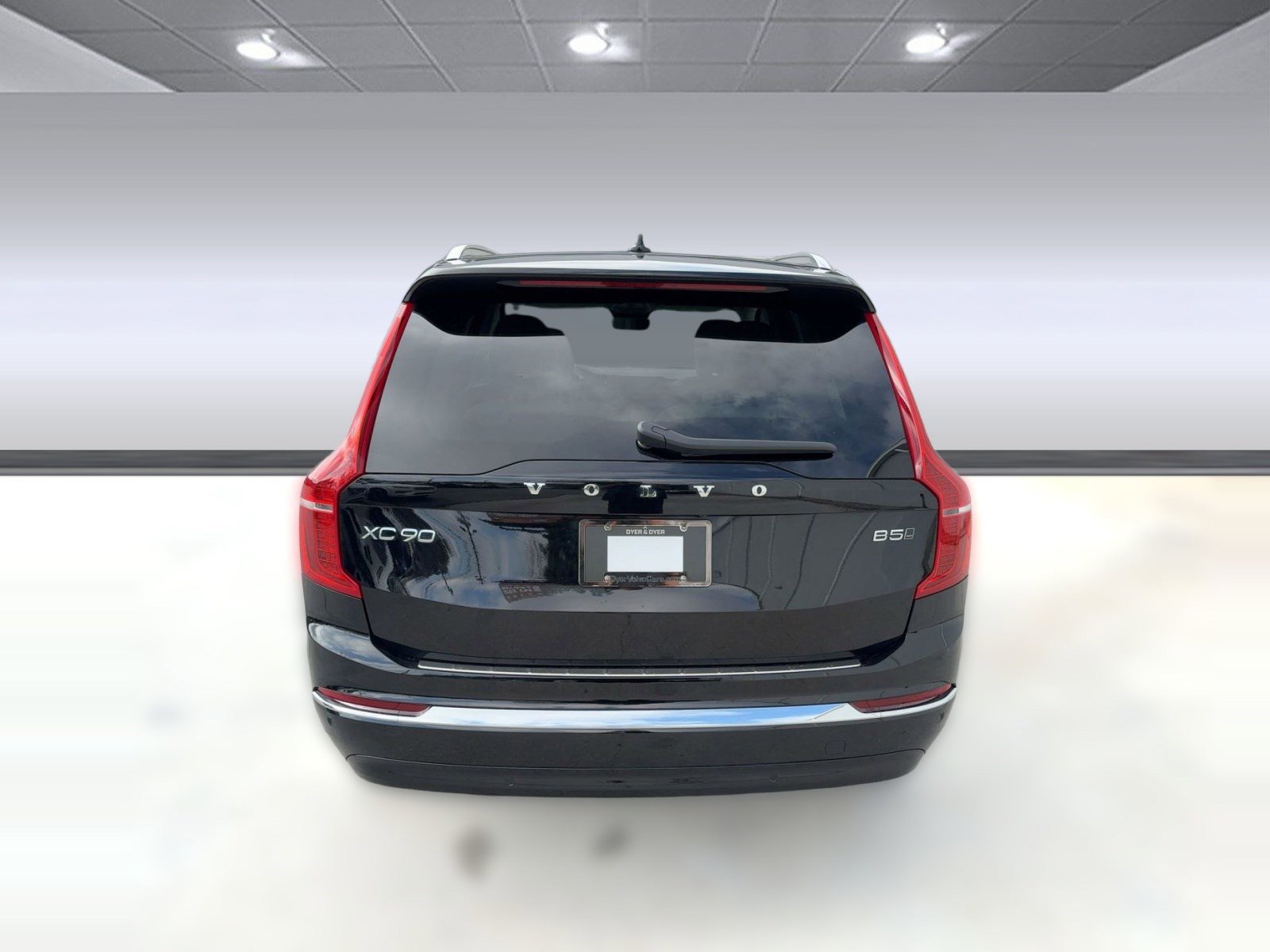 Certified 2024 Volvo XC90 B5 Plus w/ Protection Package Premier image 10