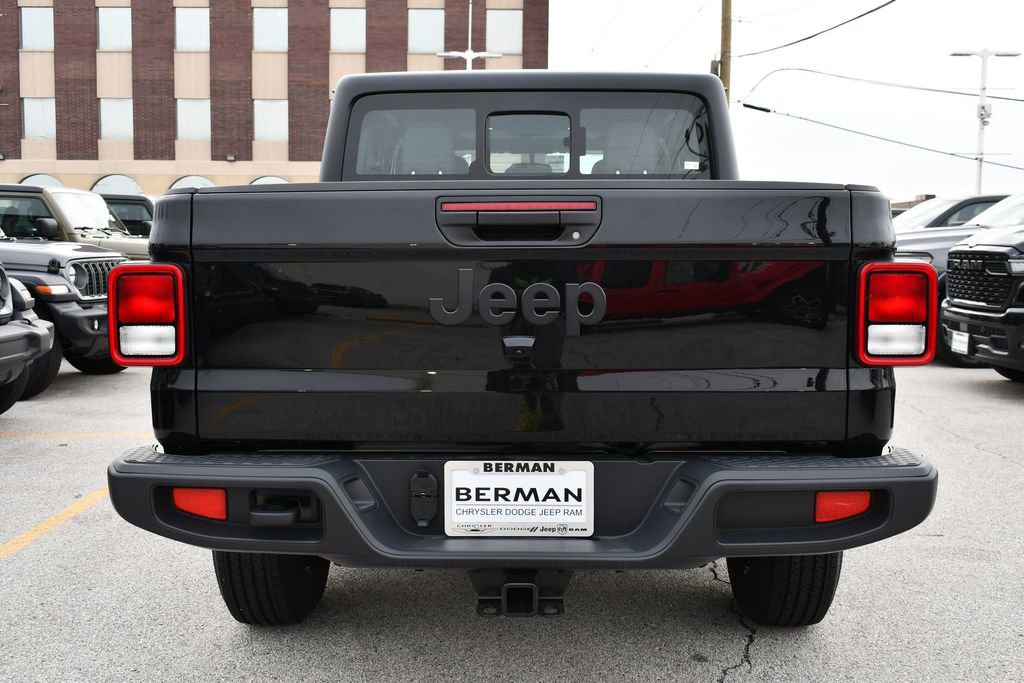 New 2026 Jeep Gladiator Sport image 5