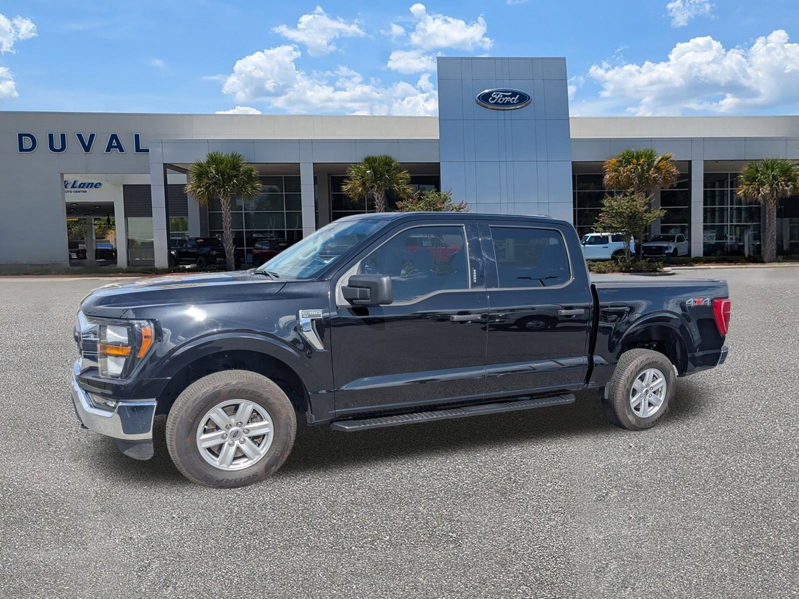Used 2023 Ford F150 XLT w/ Equipment Group 301A Mid image 8