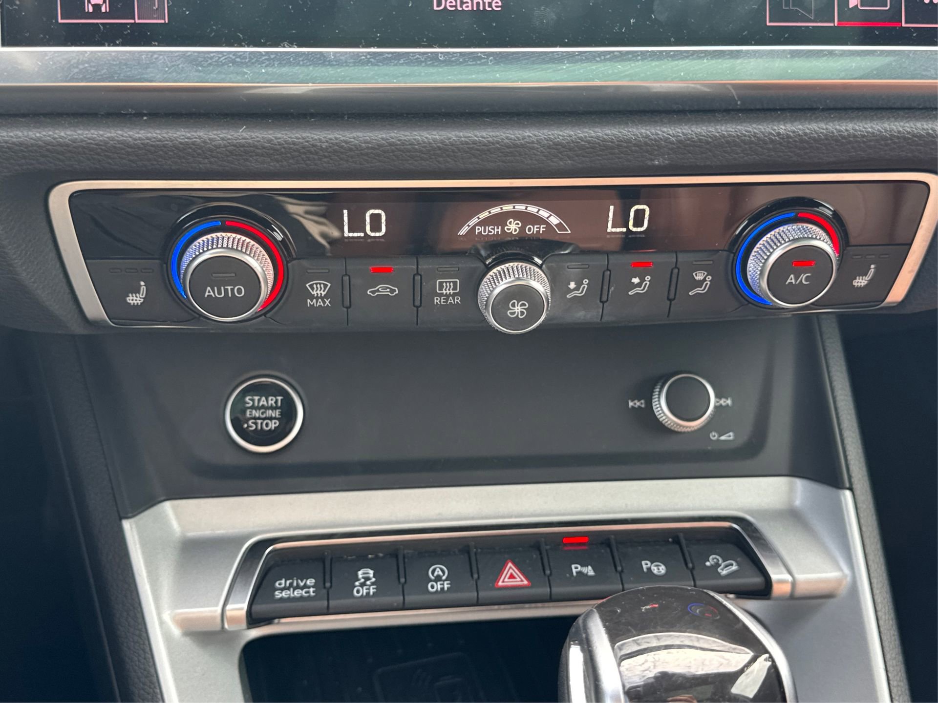 Used 2021 Audi Q3 2.0T Premium Plus w/ Premium Plus Package image 28