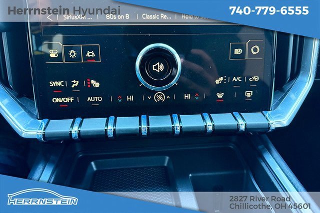 Used 2024 GMC Acadia Elevation image 20