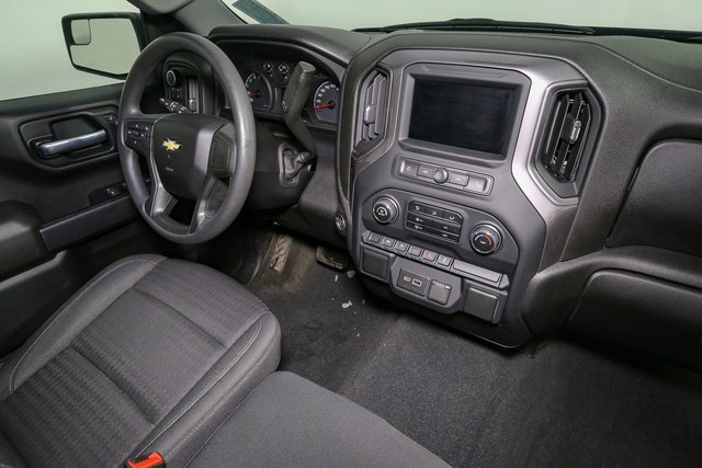 Used 2023 Chevrolet Silverado 1500 Custom image 17