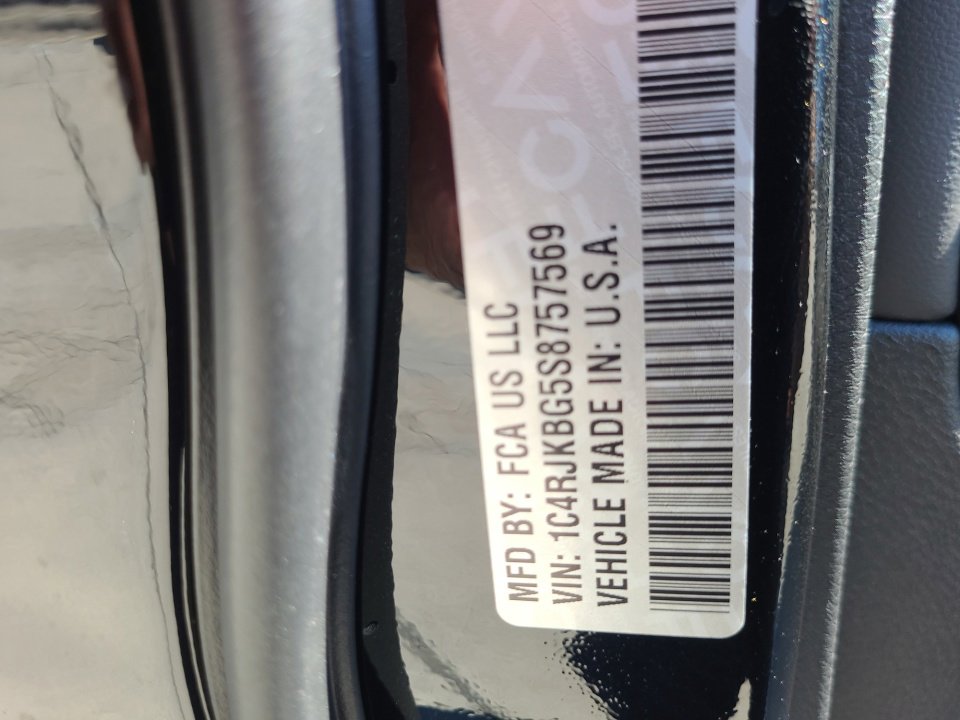 New 2025 Jeep Grand Cherokee L Limited image 35