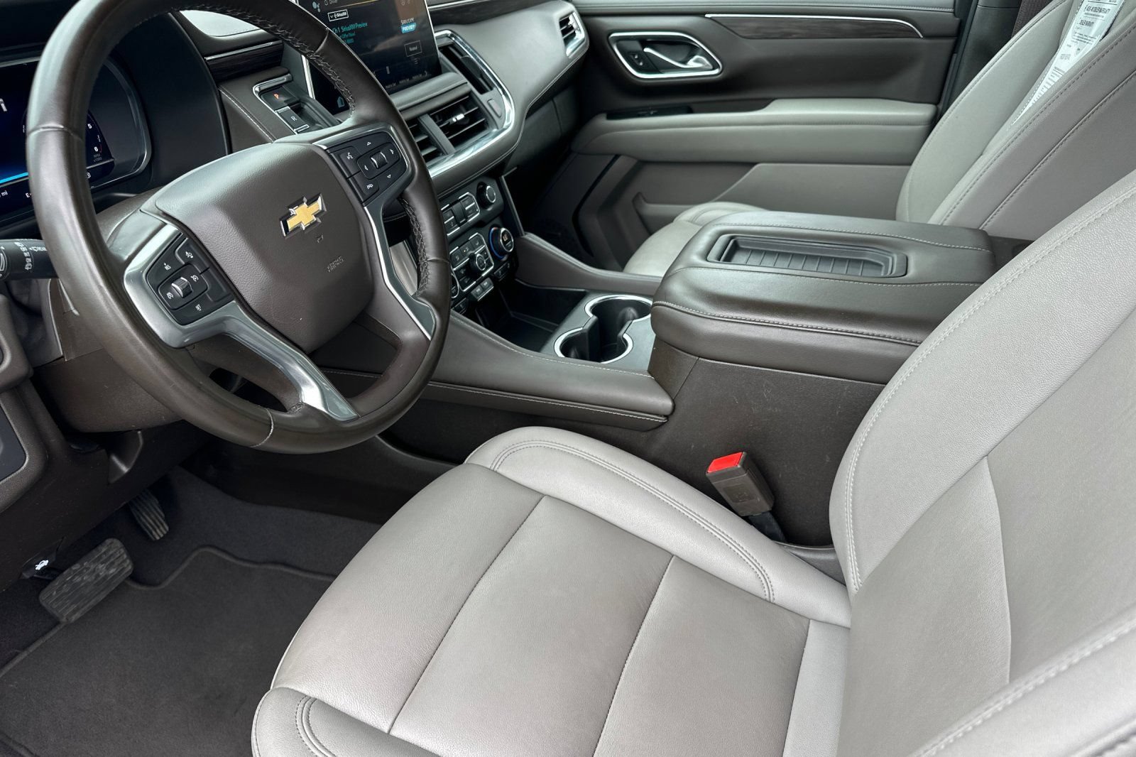 Used 2024 Chevrolet Tahoe LT AWD/4WD image 10