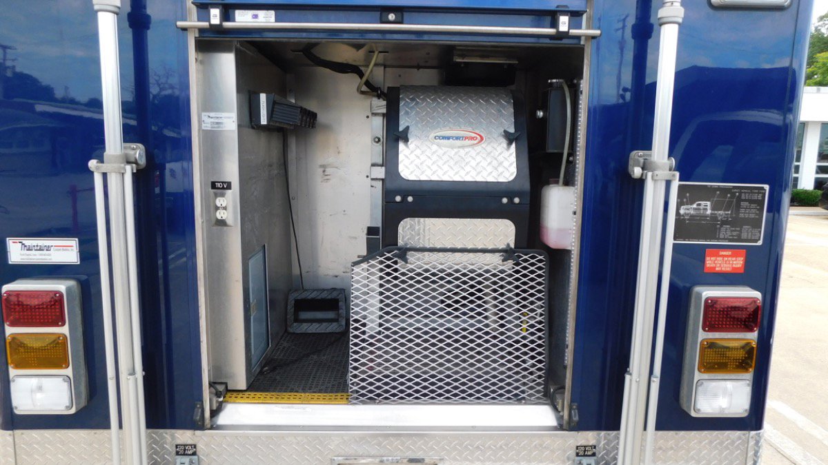 Used 2012 Ford F450 XL w/ PWR Equipment Group image 33