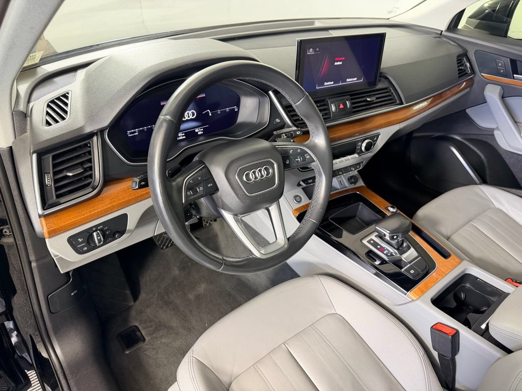 Used 2021 Audi Q5 2.0T Premium Plus AWD/4WD image 35