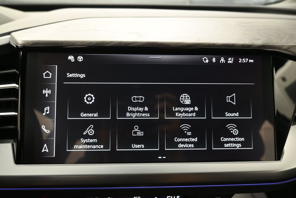 Used 2023 Audi Q4 e-tron Premium Plus AWD/4WD image 20