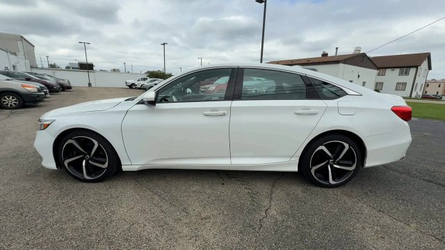 Used 2018 Honda Accord Sport image 5