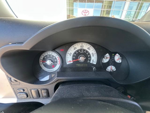 Used 2012 Toyota FJ Cruiser 4WD w/ Upgrade Pkg image 2