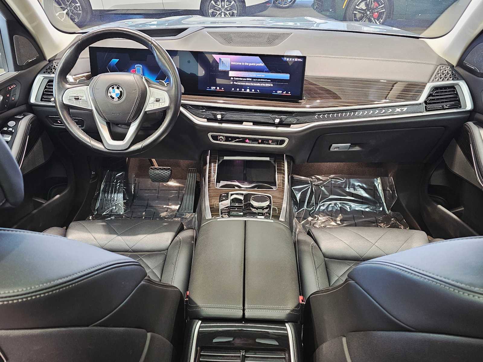 Used 2024 BMW X7 xDrive40i image 10