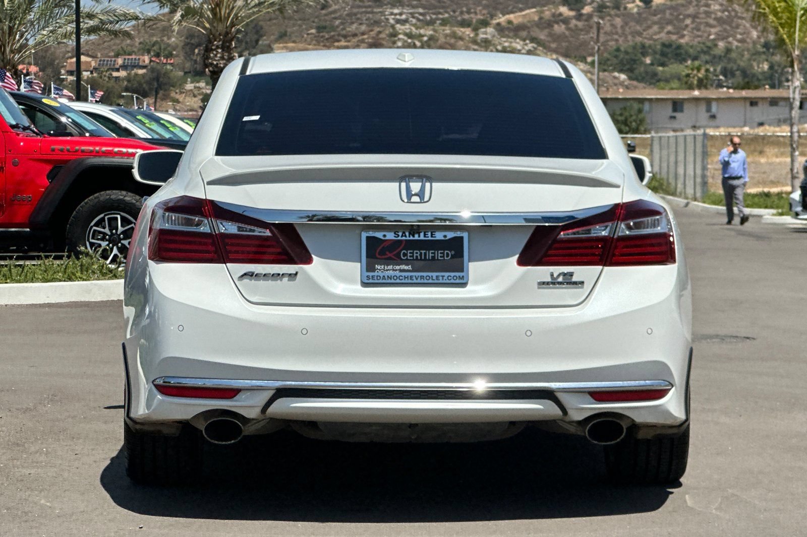 Used 2016 Honda Accord Touring image 5
